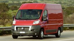 Автоломбард под залог автобусов Сызрани